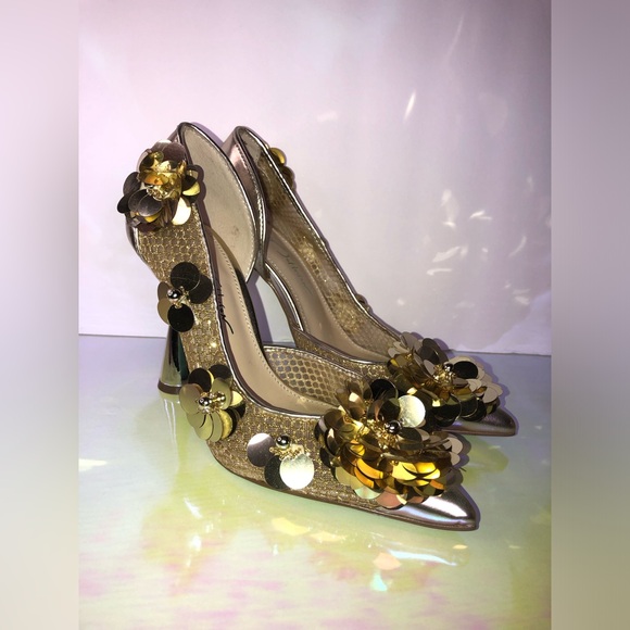 Betsey Johnson Gold Metallic Sequin Heels size 7M - Picture 11 of 16